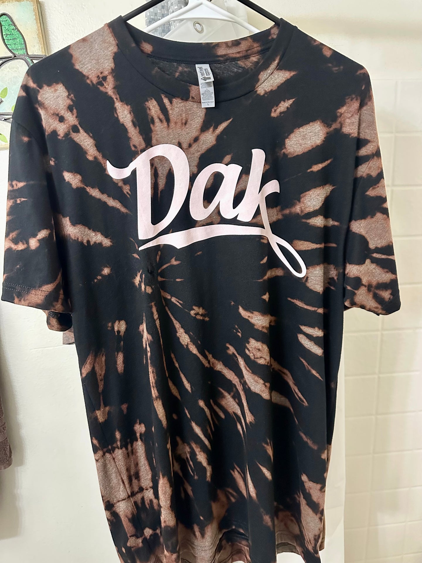 Reverse Tie Dye Dak Tee